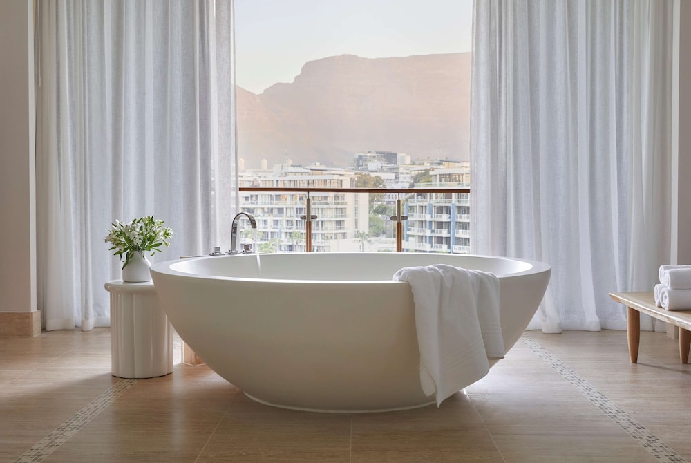One&Only Cape Town — Rooms in Cape Town, Western Cape