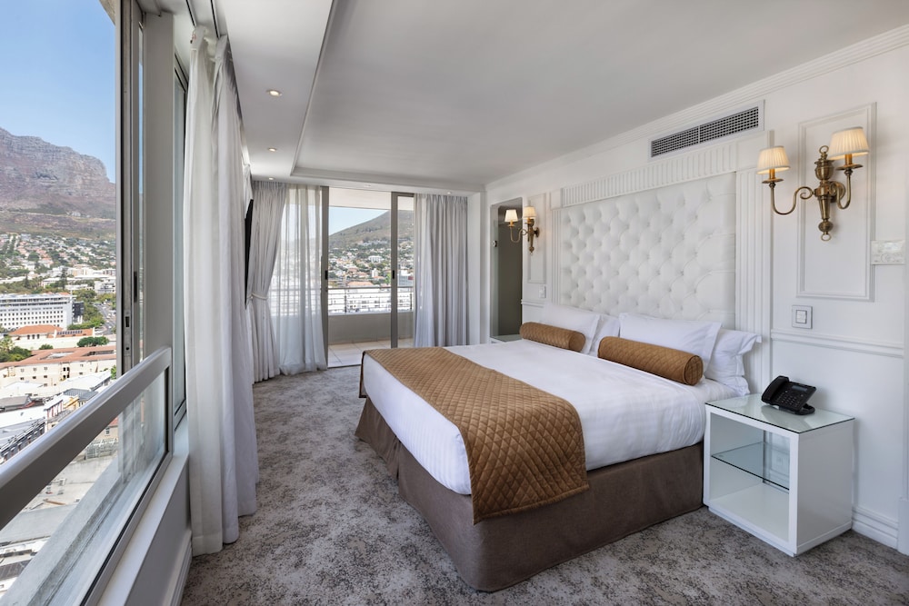 Pepperclub Hotel — Hotel rooms in Cape Town, Western Cape