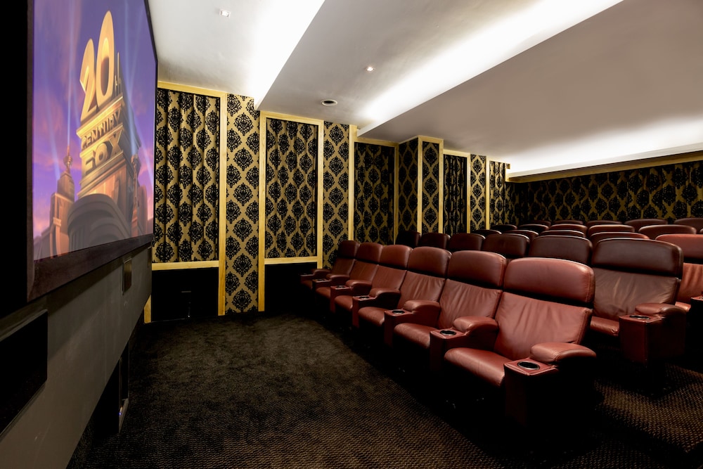 Pepperclub Hotel — Hotel rooms in Cape Town, Western Cape