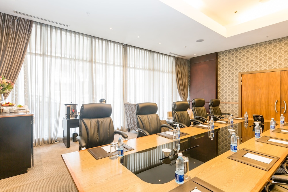 Pepperclub Hotel — Hotel building in Cape Town, Western Cape