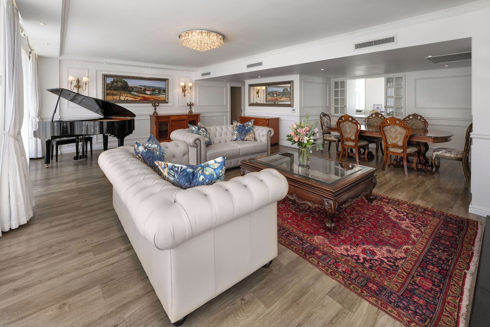 Pepperclub Hotel — Hotel rooms in Cape Town, Western Cape