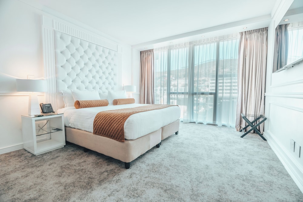 Pepperclub Hotel — Hotel rooms in Cape Town, Western Cape
