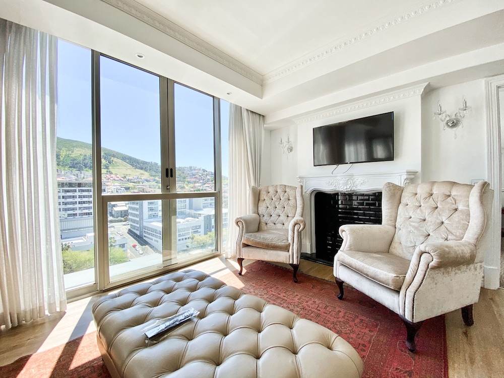 Pepperclub Hotel — Hotel rooms in Cape Town, Western Cape