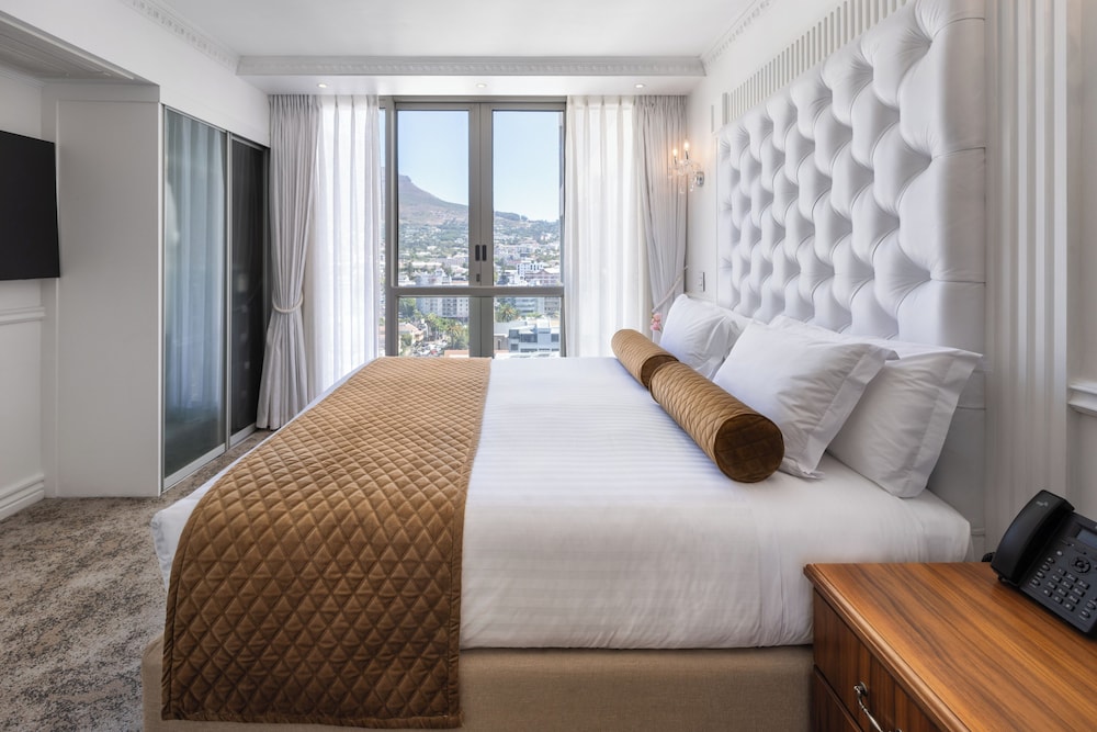 Pepperclub Hotel — Hotel rooms in Cape Town, Western Cape