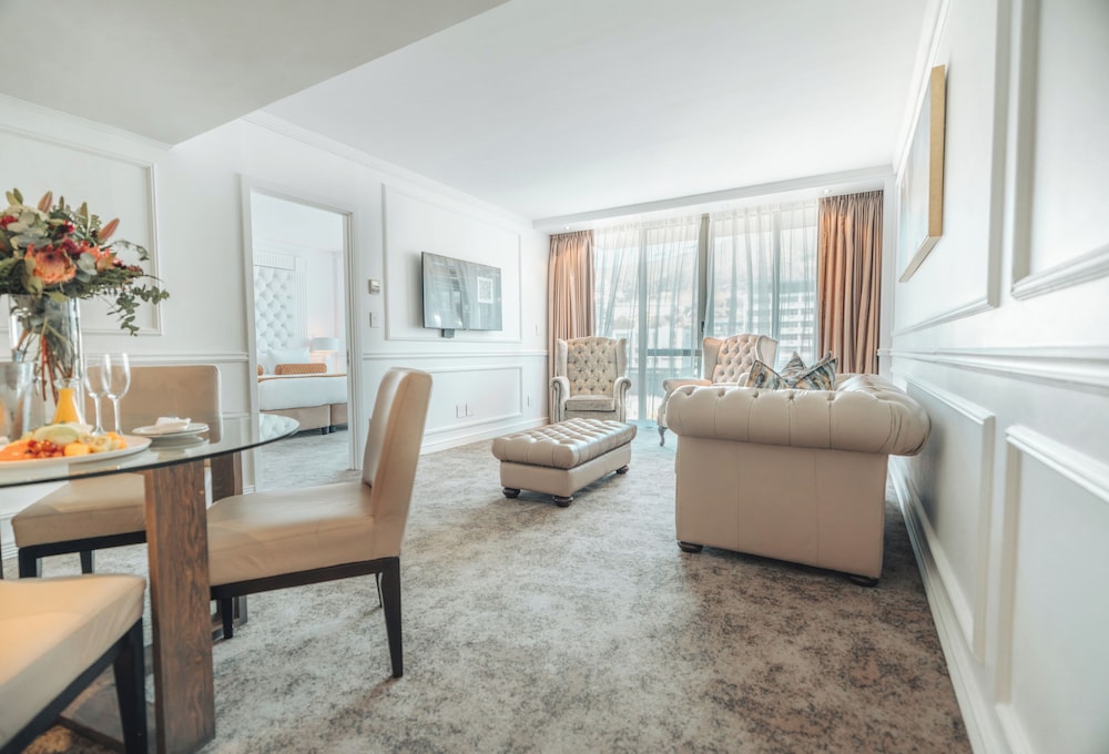 Pepperclub Hotel — Hotel rooms in Cape Town, Western Cape