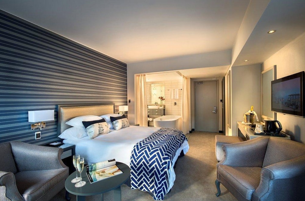 The Portswood Hotel — Hotel rooms in Cape Town, Western Cape