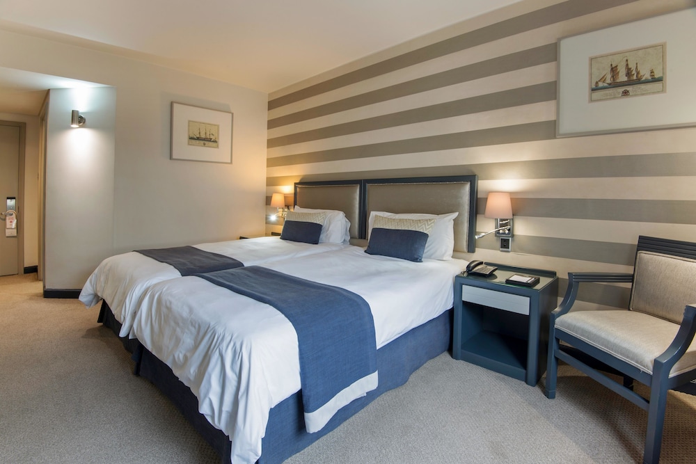 The Portswood Hotel — Hotel rooms in Cape Town, Western Cape