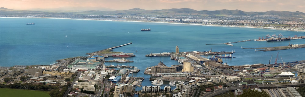 The Portswood Hotel — Attractions in the area in Cape Town, Western Cape