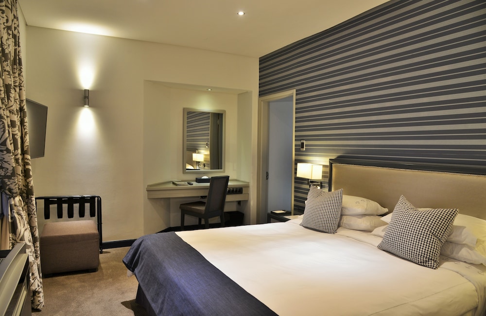 The Portswood Hotel — Hotel rooms in Cape Town, Western Cape