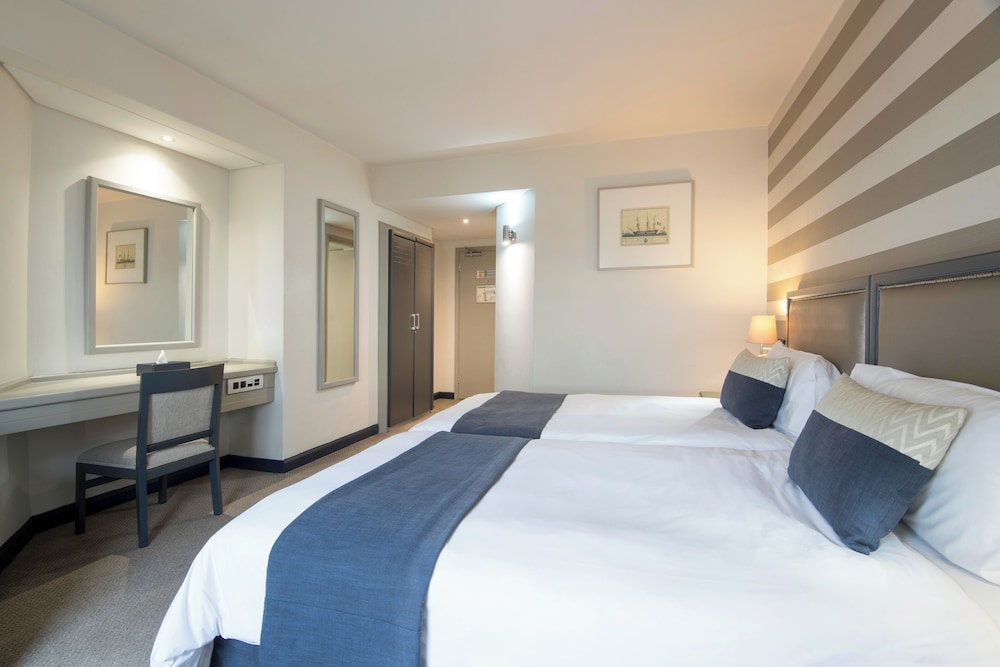The Portswood Hotel — Hotel rooms in Cape Town, Western Cape