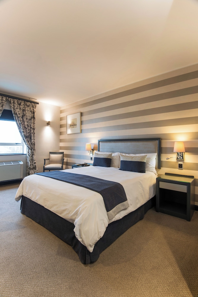 The Portswood Hotel — Hotel rooms in Cape Town, Western Cape