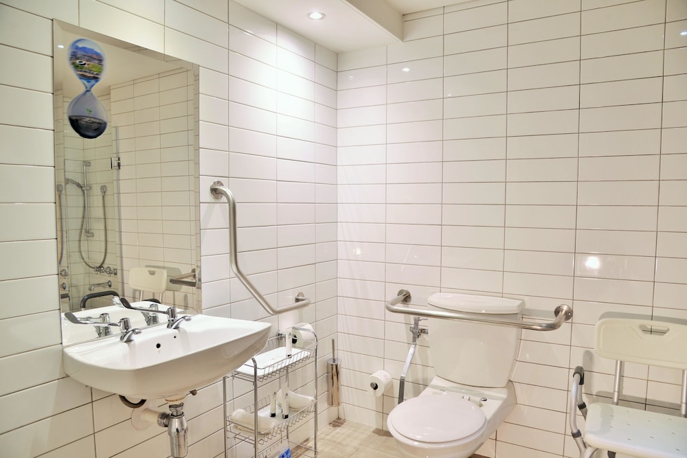 The Portswood Hotel — Hotel rooms in Cape Town, Western Cape