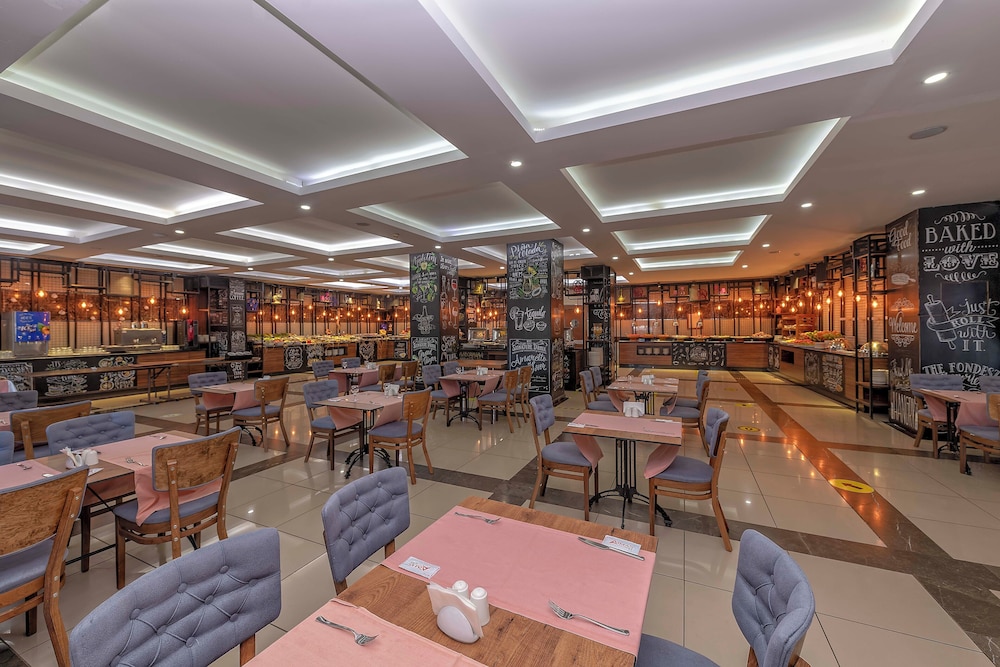 Armas Beach - All Inclusive — Restaurant in Kemer