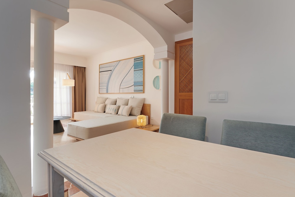 Grupotel Gran Vista & SPA — Hotel rooms in Can Picafort, Balearic Islands