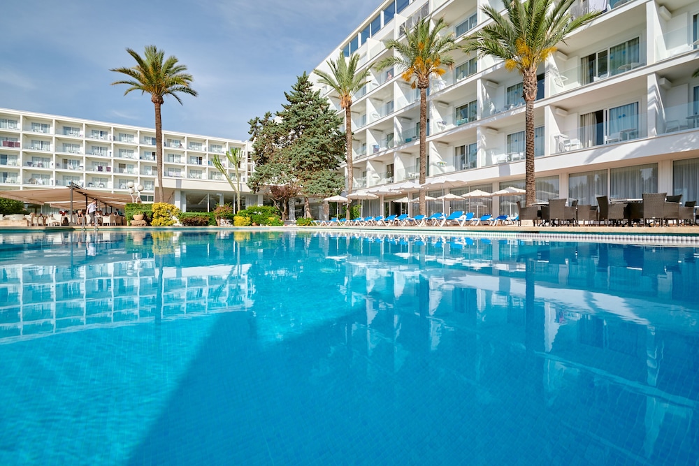 Grupotel Gran Vista & SPA — Main photo in Can Picafort, Balearic Islands