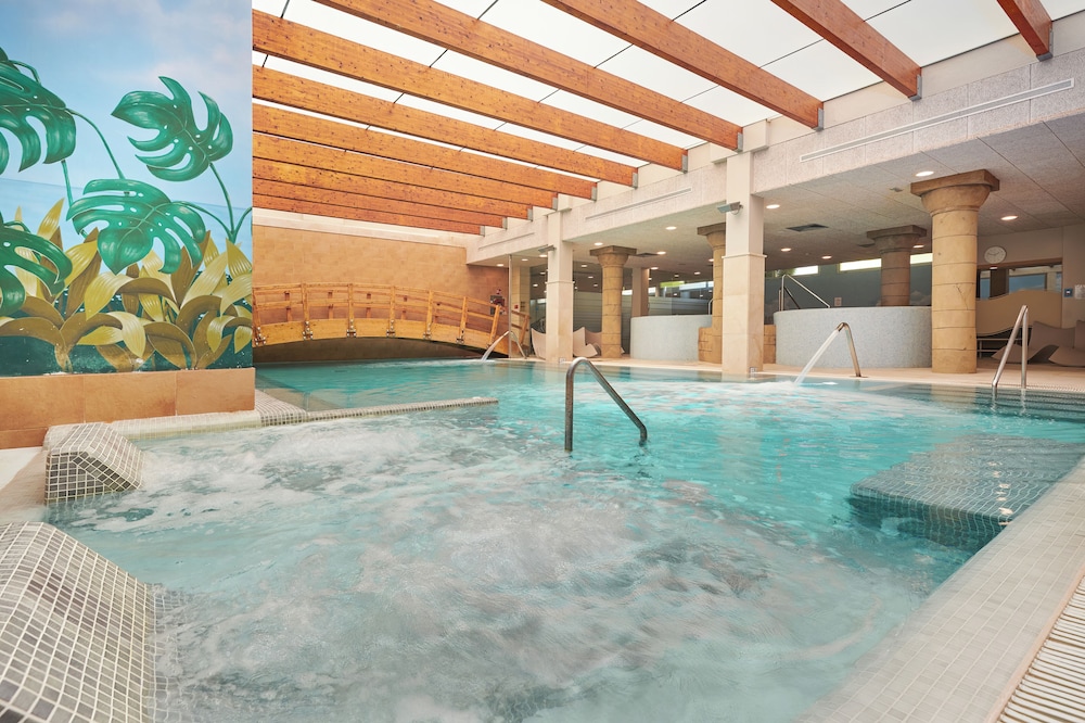 Grupotel Gran Vista & SPA — Swimming pool in Can Picafort, Balearic Islands