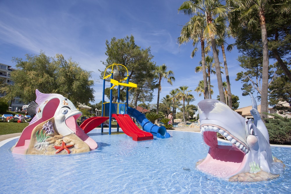 Grupotel Gran Vista & SPA — Attractions for children in Can Picafort, Balearic Islands