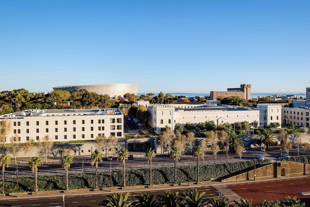 Protea Hotel by Marriott Cape Town Waterfront Breakwater Lodge — Attractions in the area in Cape Town, Western Cape