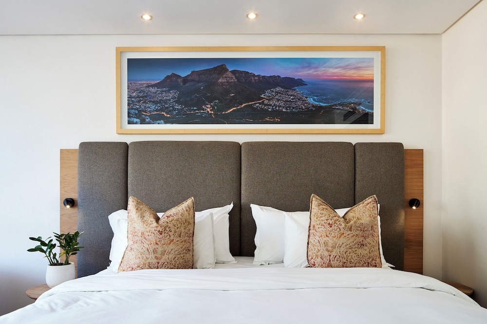President Hotel — Hotel rooms in Cape Town, Western Cape