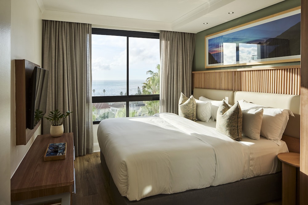 President Hotel — Hotel rooms in Cape Town, Western Cape