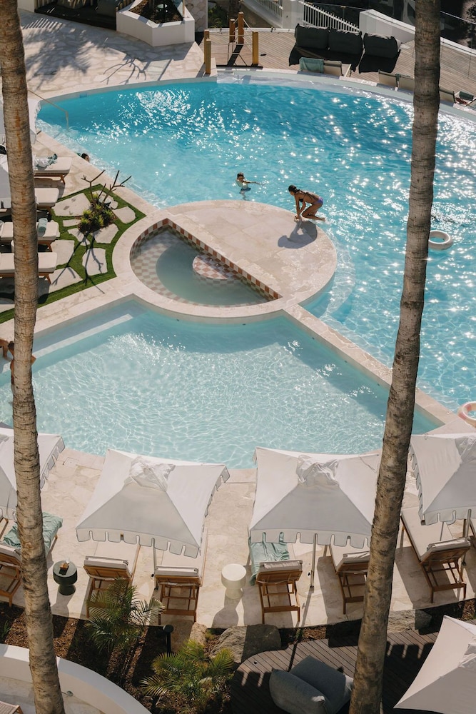 President Hotel — Swimming pool in Cape Town, Western Cape