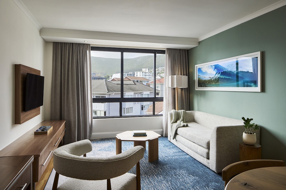 President Hotel — Hotel rooms in Cape Town, Western Cape