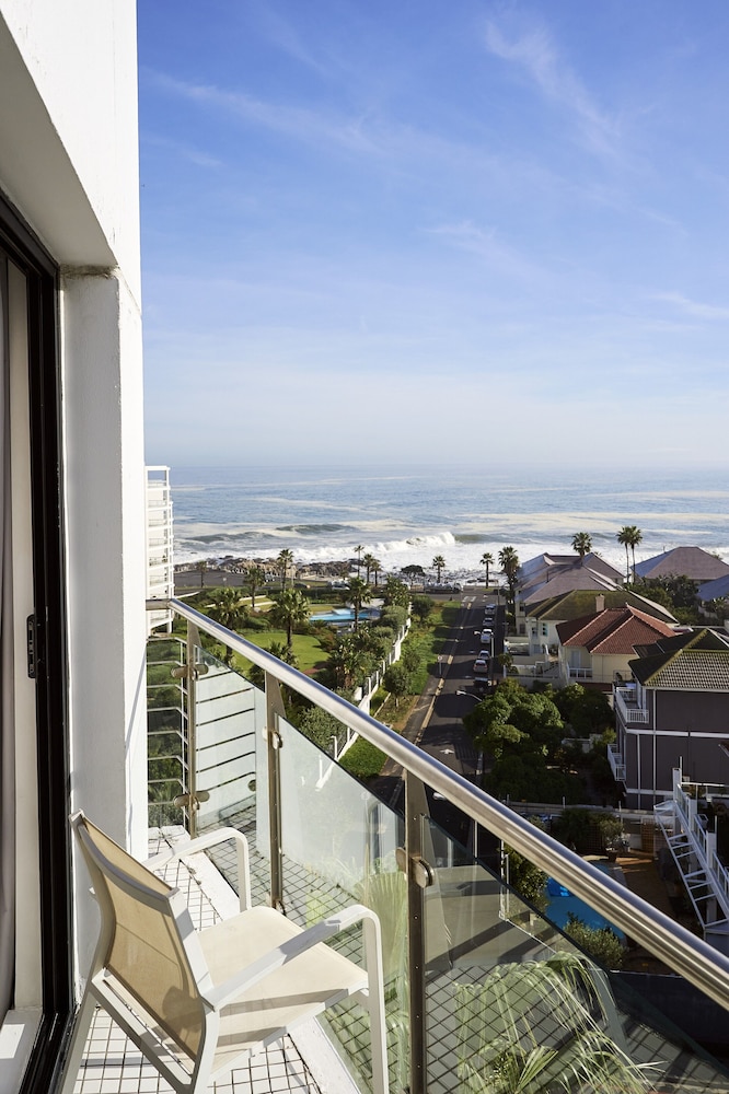 President Hotel — Attractions in the area in Cape Town, Western Cape