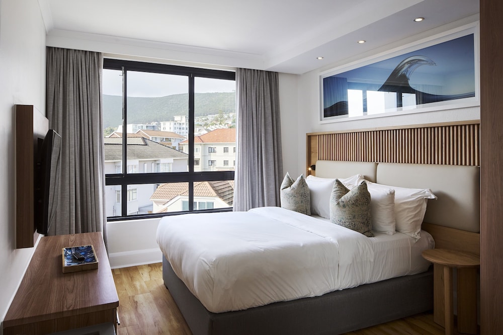 President Hotel — Hotel rooms in Cape Town, Western Cape