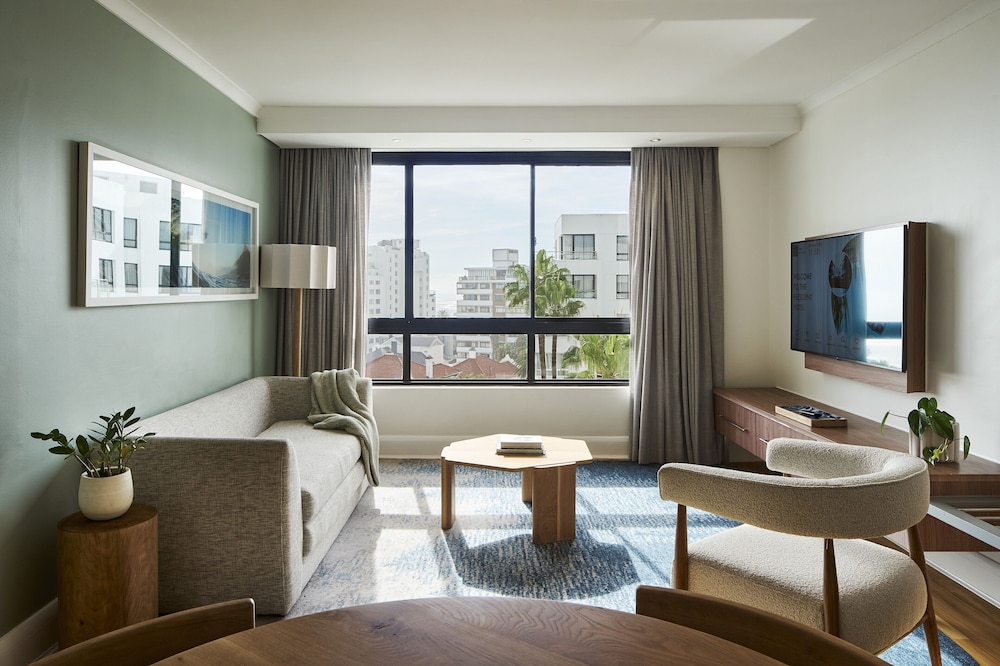 President Hotel — Hotel rooms in Cape Town, Western Cape