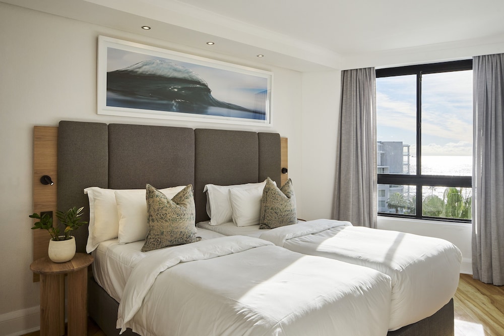 President Hotel — Hotel rooms in Cape Town, Western Cape