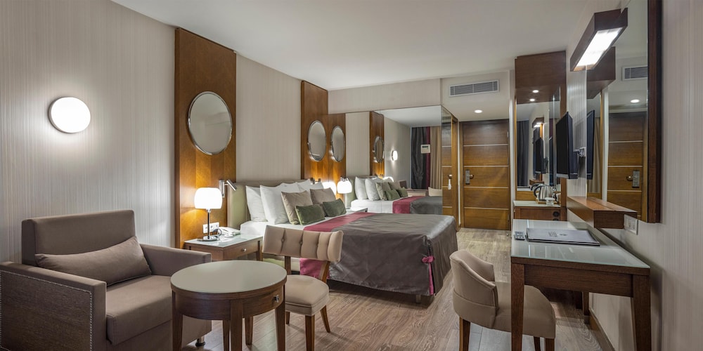 Side Star Elegance Hotel - Ultra All Inclusive — Hotel rooms in Side