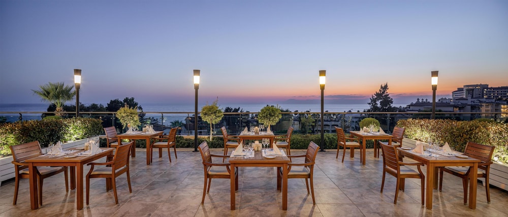 Side Star Elegance Hotel - Ultra All Inclusive — Restaurant & bars in Side