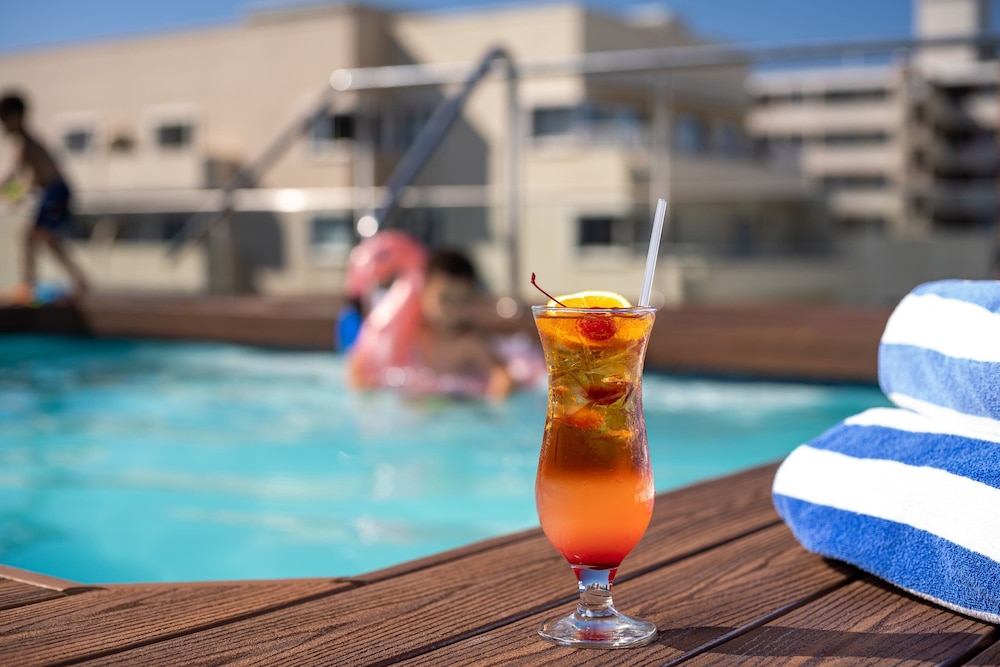 Protea Hotel by Marriott Cape Town Sea Point — Swimming pool in Cape Town, Western Cape