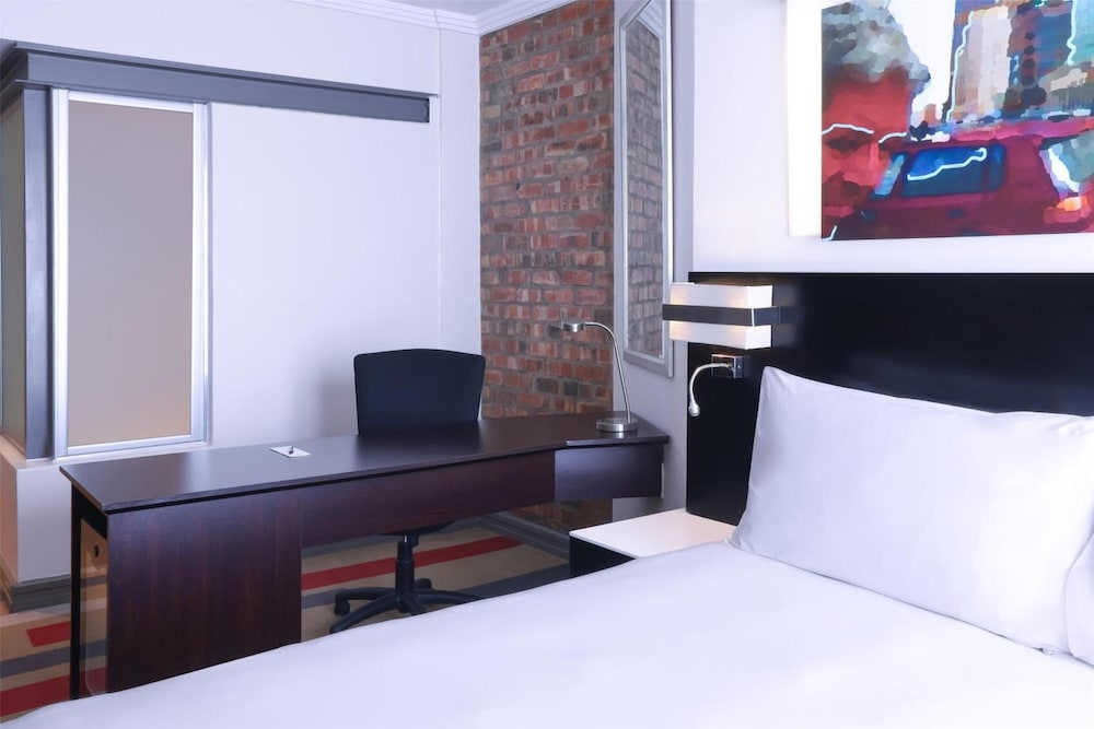Garden Court Victoria Junction — Hotel rooms in Cape Town, Western Cape