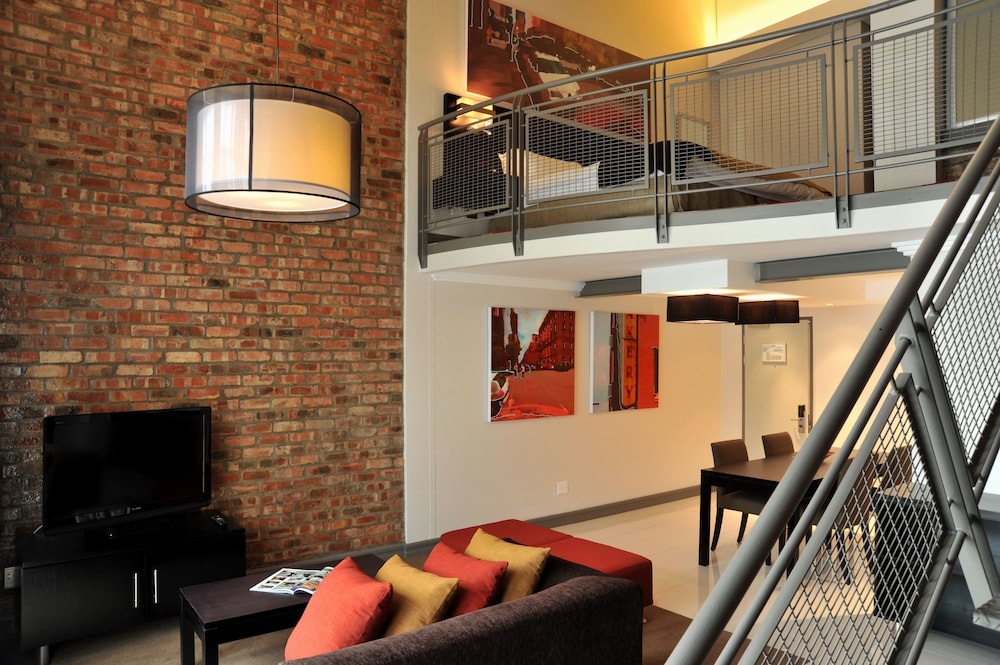 Garden Court Victoria Junction — Hotel rooms in Cape Town, Western Cape