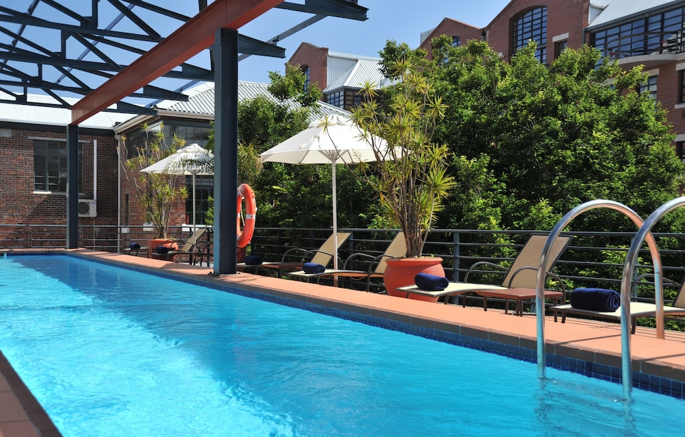 Garden Court Victoria Junction — Swimming pool in Cape Town, Western Cape