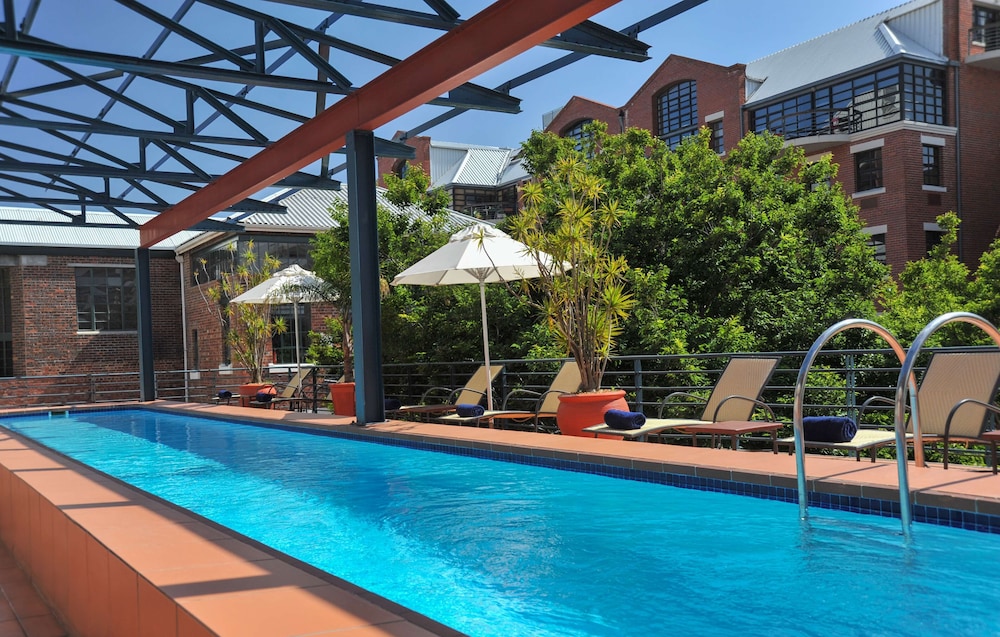 Garden Court Victoria Junction — Swimming pool in Cape Town, Western Cape