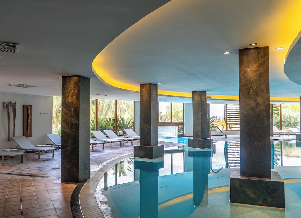 GPRO Valparaiso Palace & Spa — Swimming pool in Palma de Mallorca, Balearic Islands