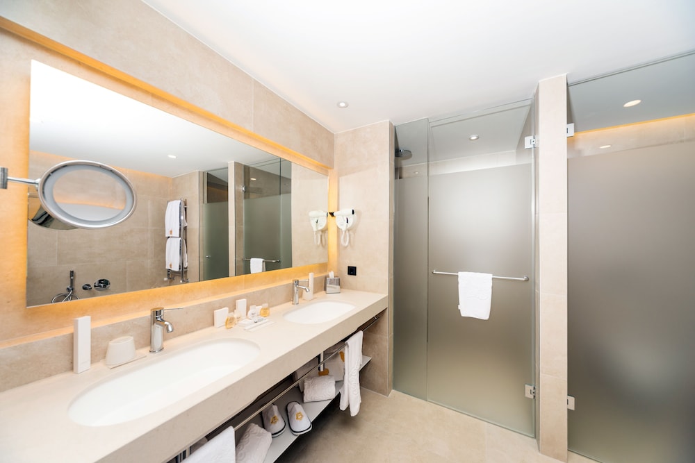 GPRO Valparaiso Palace & Spa — Hotel rooms in Palma de Mallorca, Balearic Islands
