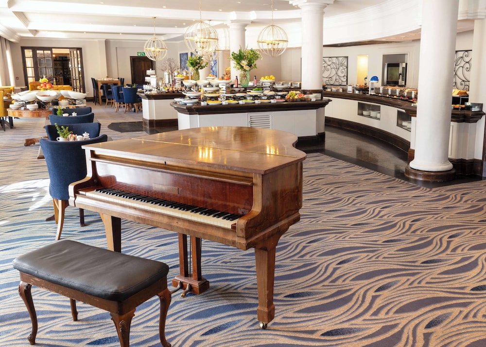 Southern Sun The Cullinan — Restaurant & bars in Cape Town, Western Cape