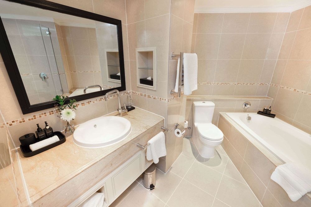 Southern Sun The Cullinan — Hotel rooms in Cape Town, Western Cape