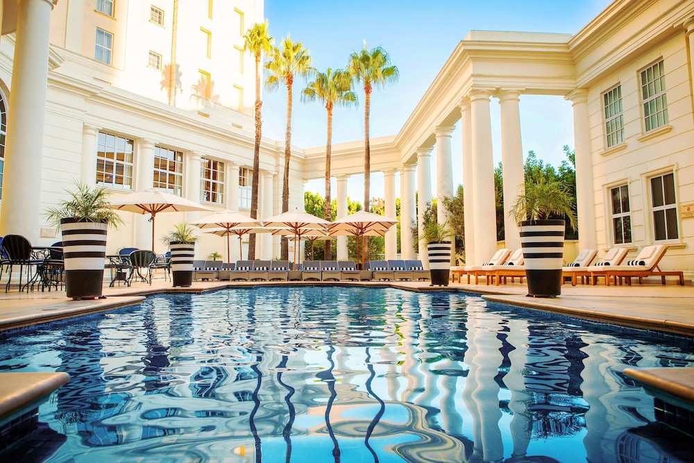 Southern Sun The Cullinan — Swimming pool in Cape Town, Western Cape