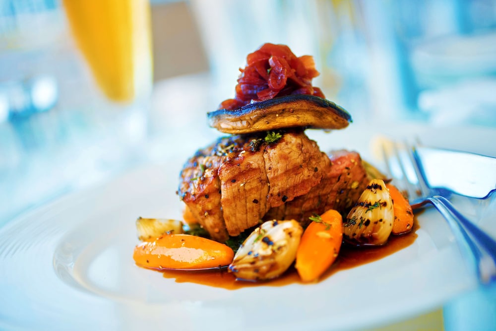 Southern Sun The Cullinan — Restaurant & bars in Cape Town, Western Cape