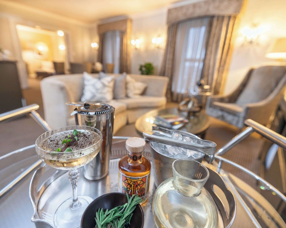 Southern Sun The Cullinan — Hotel rooms in Cape Town, Western Cape