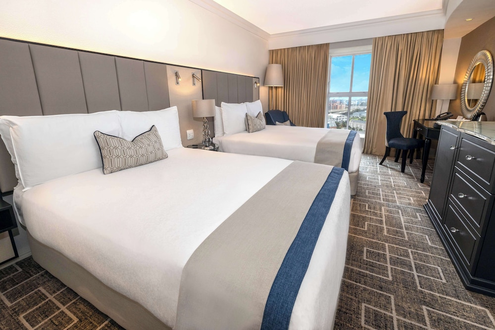 Southern Sun The Cullinan — Hotel rooms in Cape Town, Western Cape