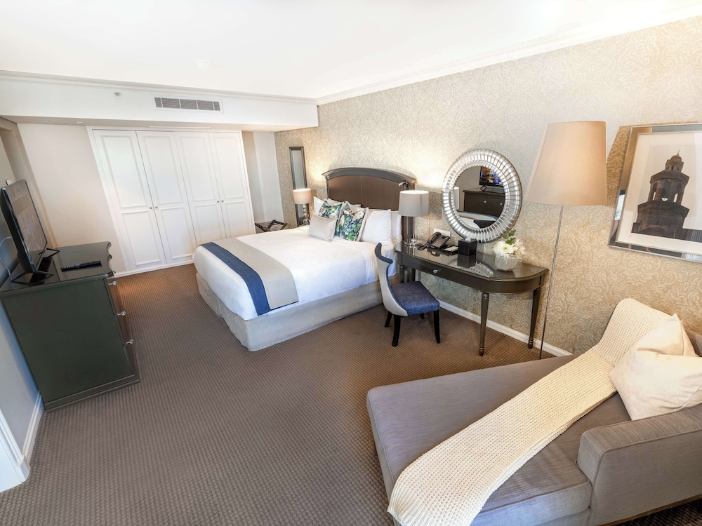 Southern Sun The Cullinan — Hotel rooms in Cape Town, Western Cape