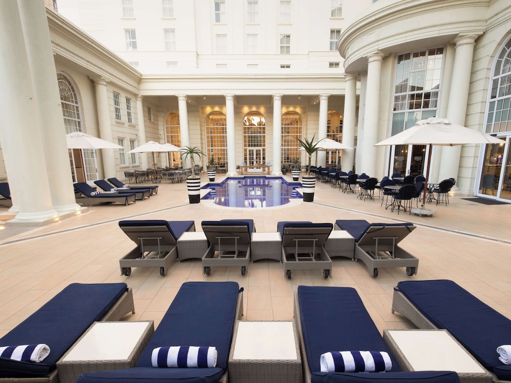 Southern Sun The Cullinan — Swimming pool in Cape Town, Western Cape