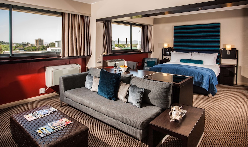 Southern Sun Newlands — Hotel rooms in Cape Town, Western Cape