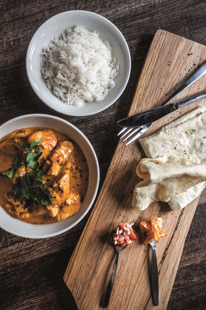 Southern Sun Newlands — Restaurant & bars in Cape Town, Western Cape