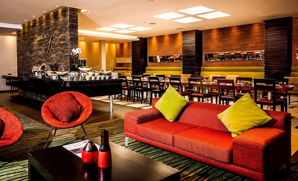 Southern Sun Newlands — Restaurant & bars in Cape Town, Western Cape